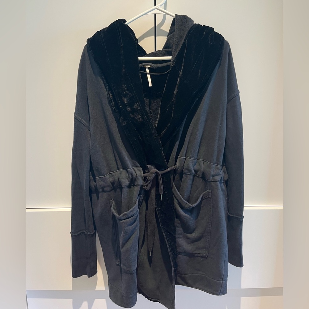 Free People sweatshirt Shacket